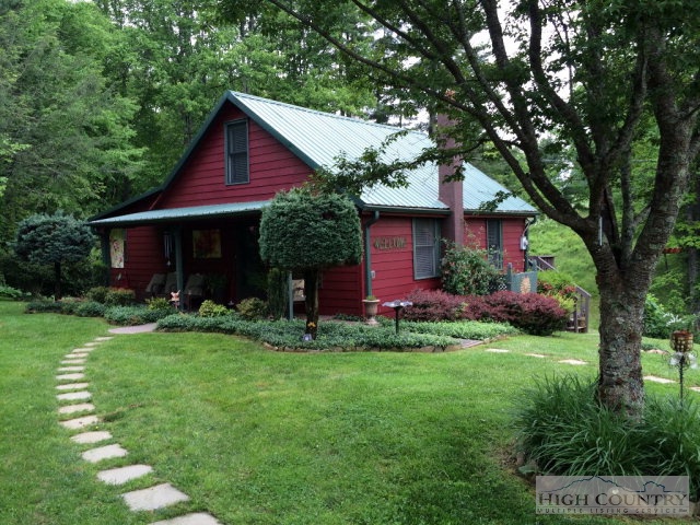 376 Wolf Branch Road Sparta, NC 28675 - Photo 2 of 15 Gallery Image 2
