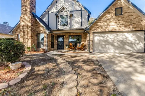 $415,000 | 8209 Weatherly Drive, Rowlett, TX 75089