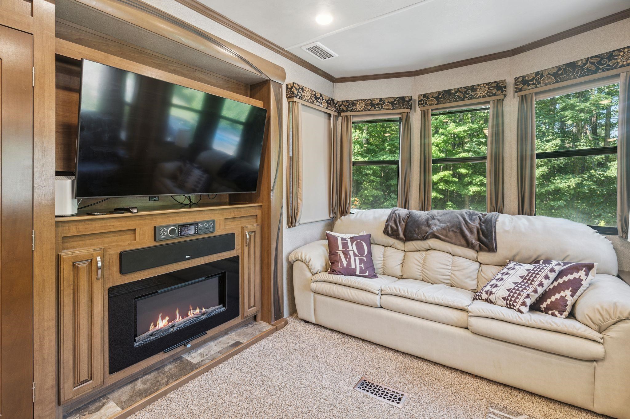 184 Pocahontas Lane, Unit 184 Rochester, NH 03867 - Photo 13 of 50