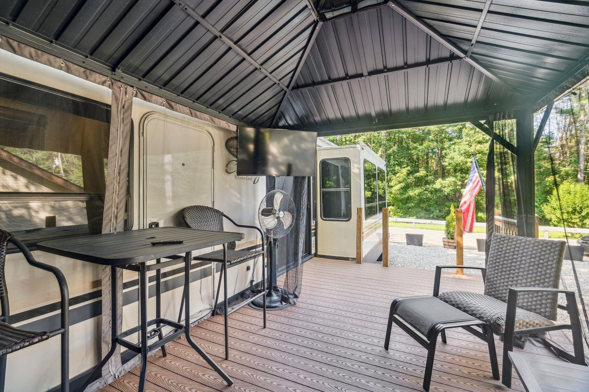 184 Pocahontas Lane, Unit 184 Rochester, NH 03867 - Photo 17 of 50