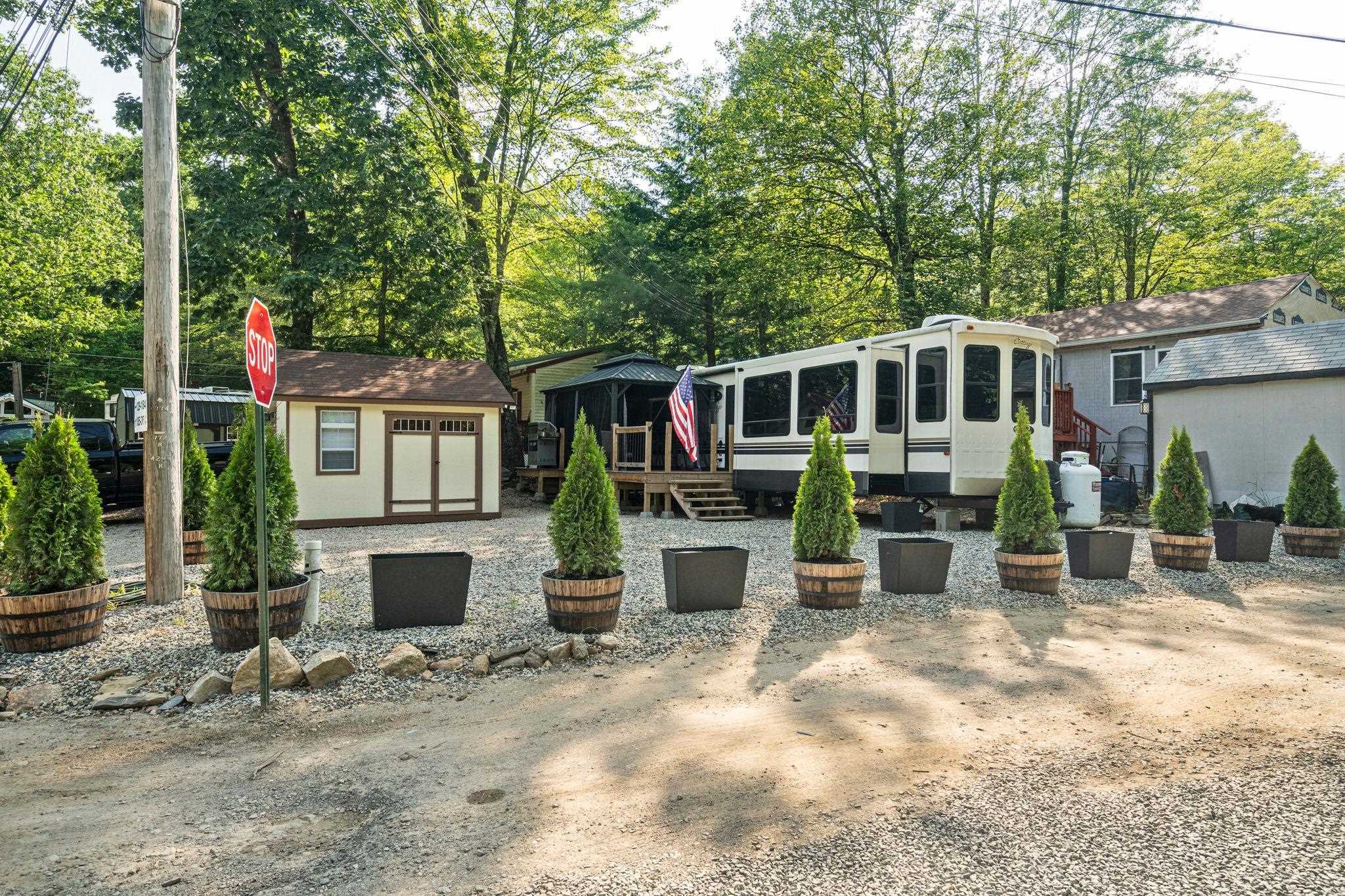 184 Pocahontas Lane, Unit 184 Rochester, NH 03867 - Photo 21 of 50