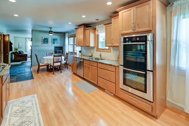 $469,900 | 1618 Angel Crest Way, Madison, WI 53716