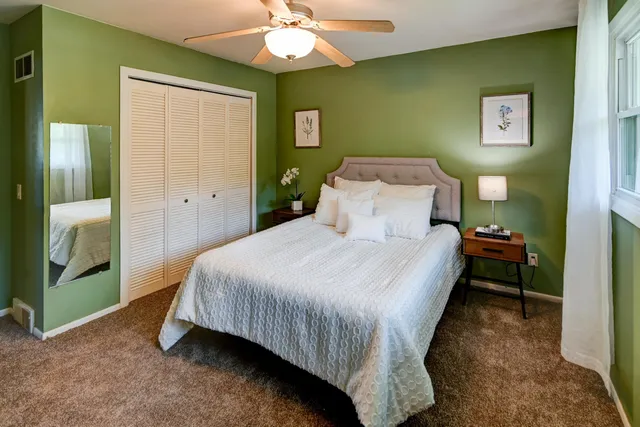 $469,900 | 1618 Angel Crest Way, Madison, WI 53716