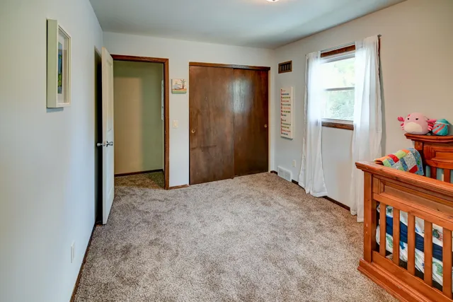 $469,900 | 1618 Angel Crest Way, Madison, WI 53716