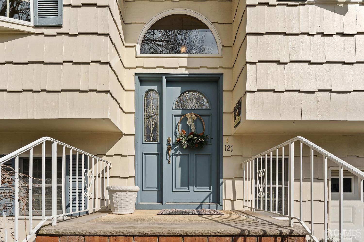 121 Harding Avenue Edison, NJ 08820 - Photo 2 of 30 a view of entryway with a front door