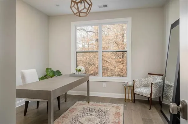 $8,000 | 4518 Collins Avenue, Atlanta, GA 30342