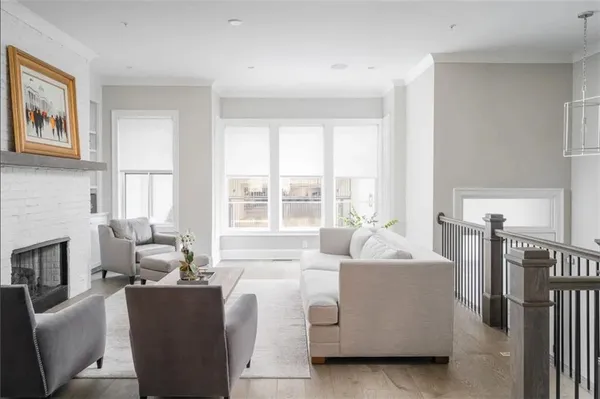 $8,000 | 4518 Collins Avenue, Atlanta, GA 30342