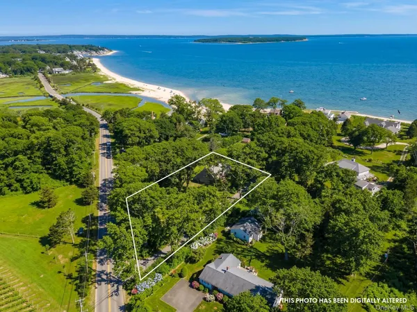 $995,000 | 10100 New Suffolk Avenue, Cutchogue, NY 11935