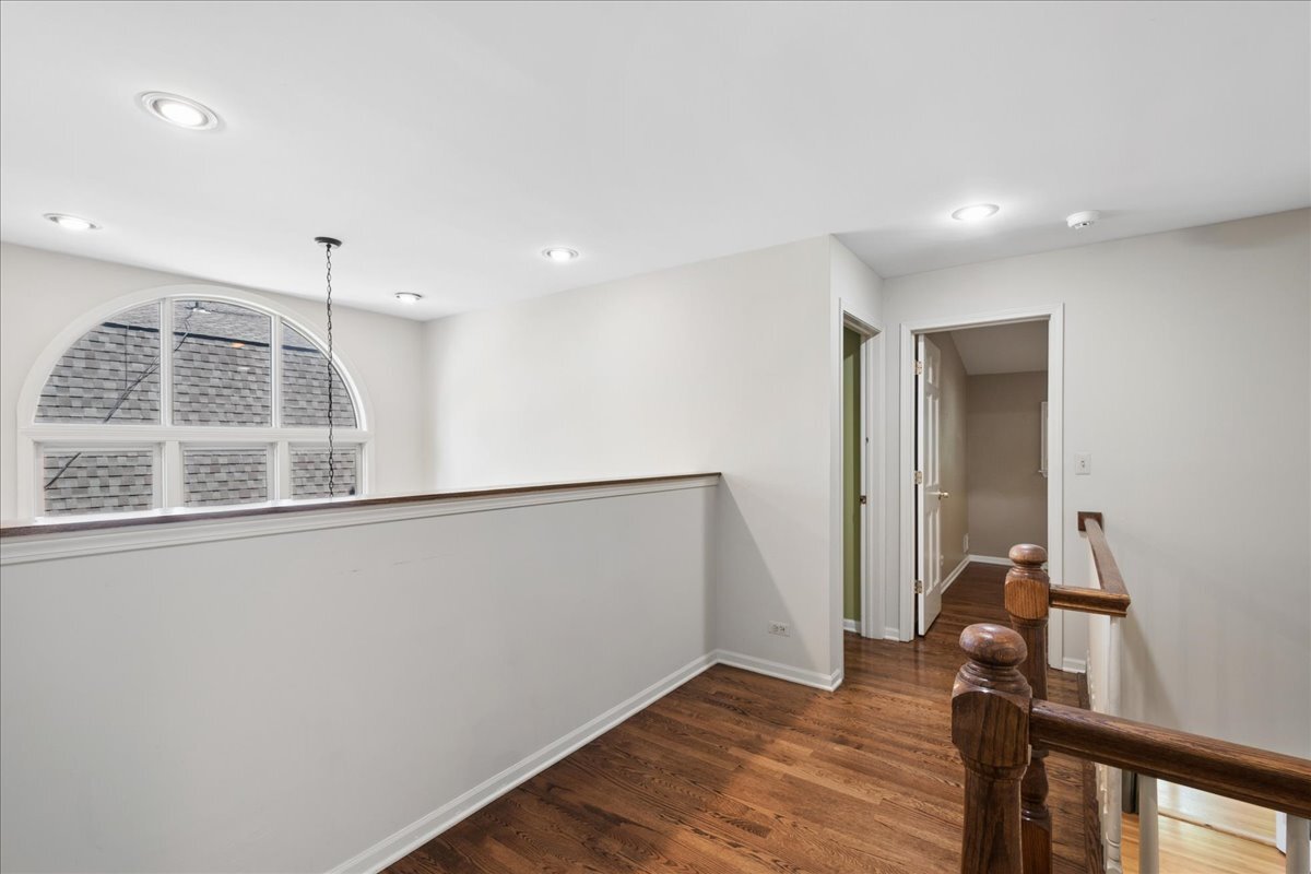 708 Courtland Avenue Park Ridge, IL 60068 - Photo 21 of 33 Gallery Image 21