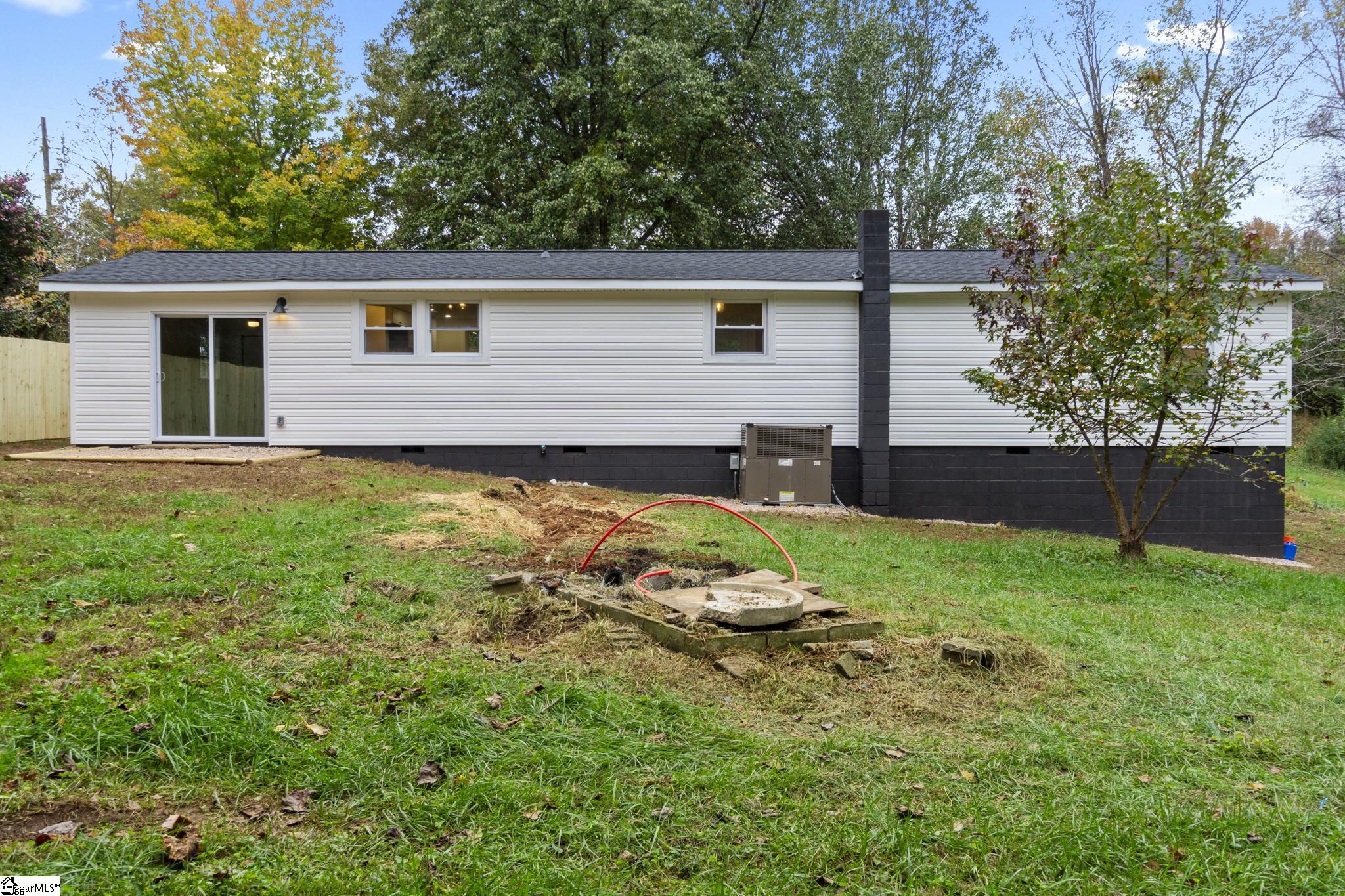 368 Goodwin Bridge Road Travelers Rest, SC 29690 - Photo 23 of 27