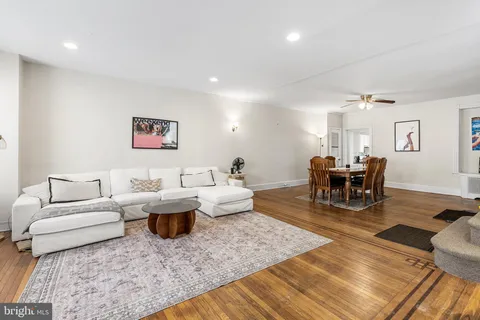 $385,000 | 113 Seville Street, Philadelphia, PA 19127