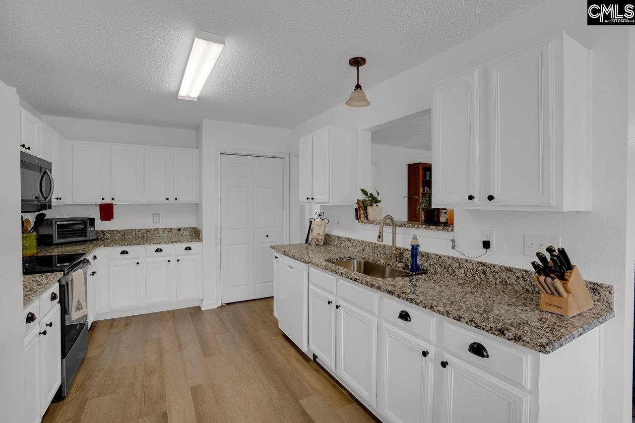 520 Blue Lake Drive Lexington, SC 29072 - Photo 8 of 24