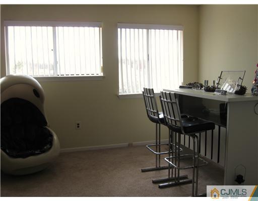 36 Farnham Square Sayreville, NJ 08859 - Photo 11 of 16 a workspace with furniture and window