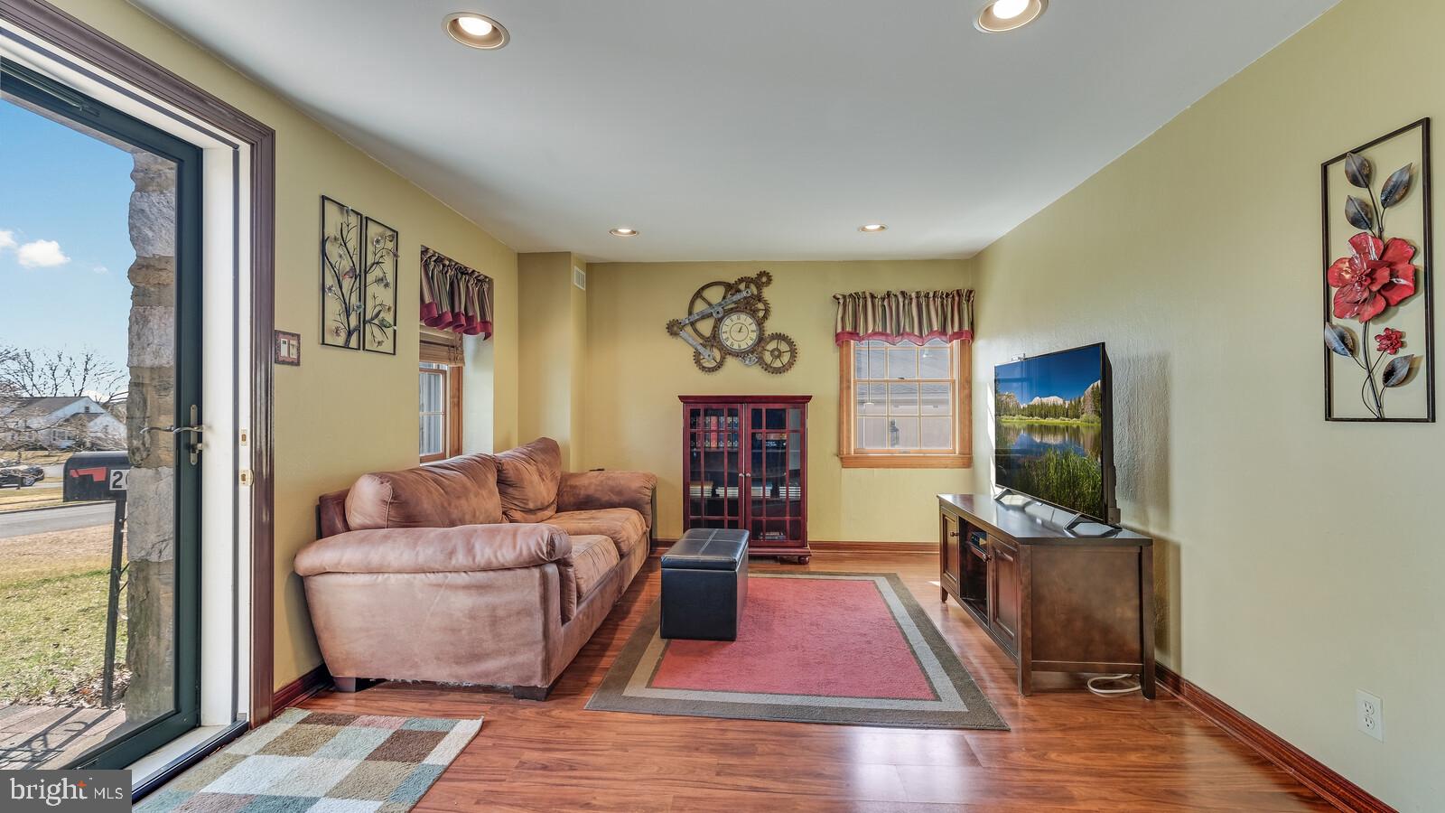 201 Bensal Road Hatboro, PA 19040 - Photo 6 of 26 Gallery Image 6