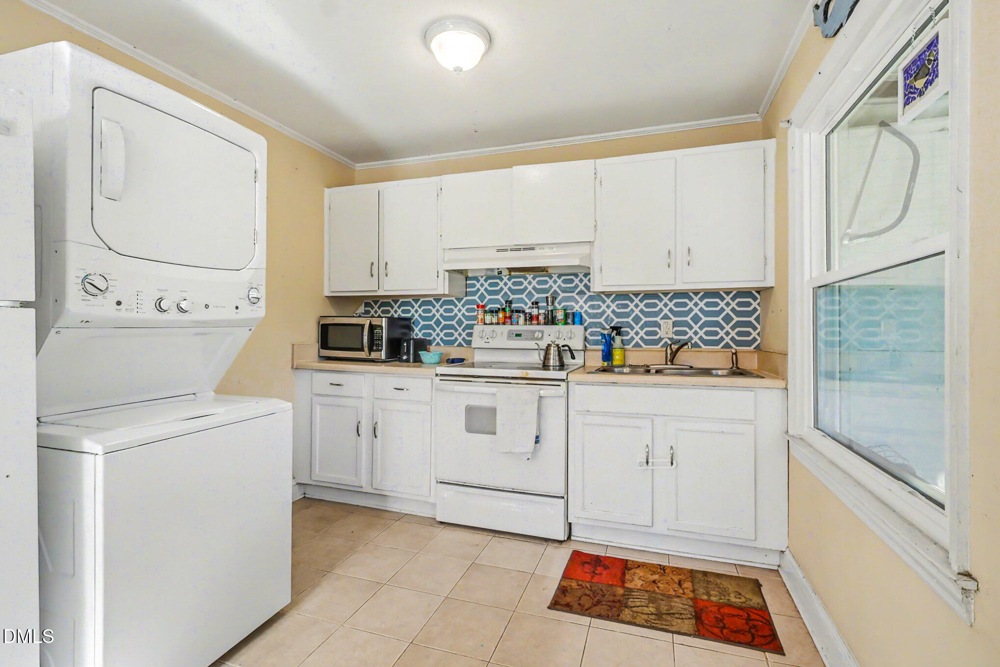 2741 Newbold Street Raleigh, NC 27603 - Photo 7 of 25 011_file_813