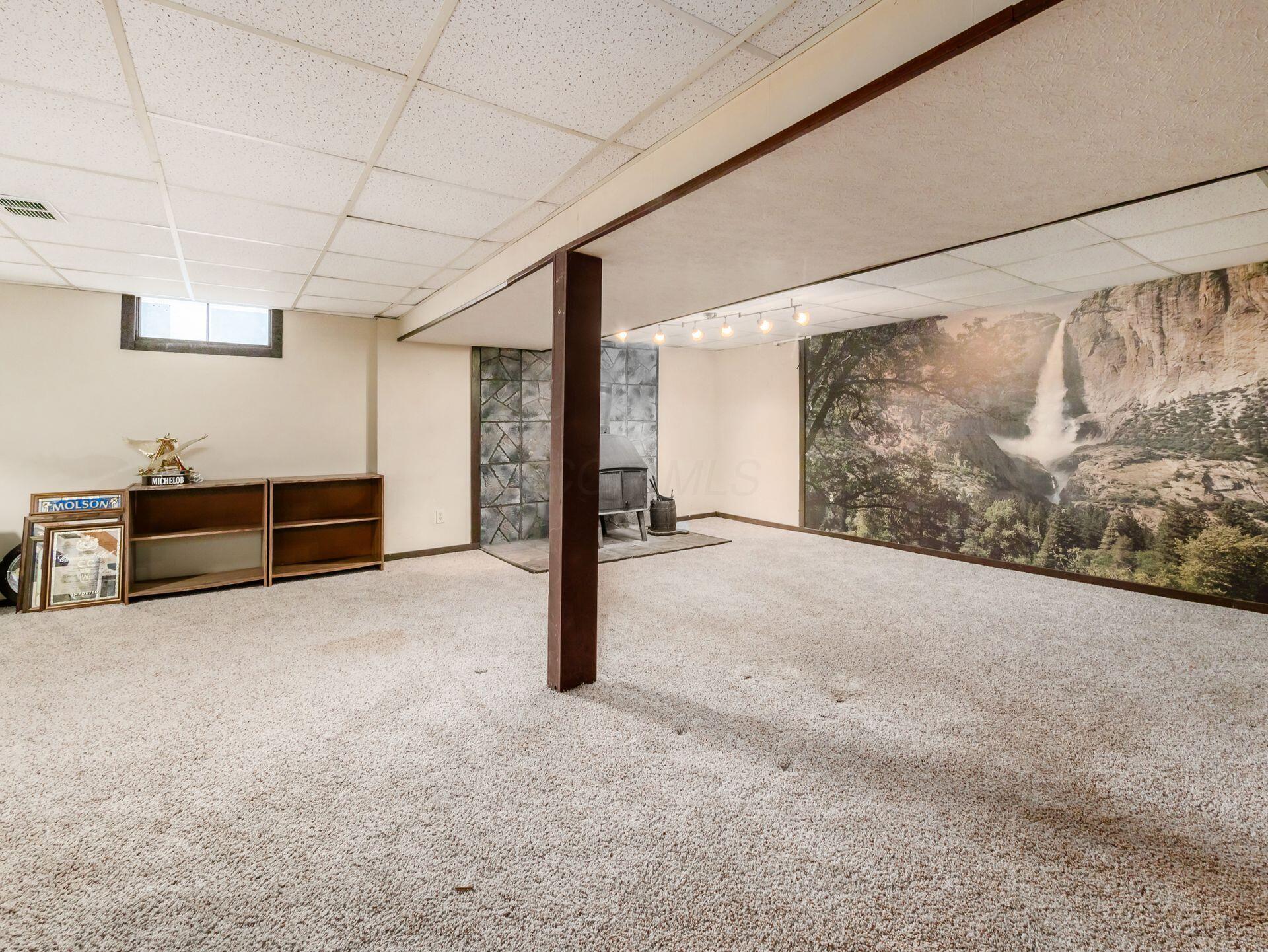 432 James Road Columbus, OH 43230 - Photo 29 of 43 031_7a8269_N 432 James rd 061