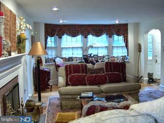 419 East Waverly Road Wyncote, PA 19095 - Photo 3 of 6