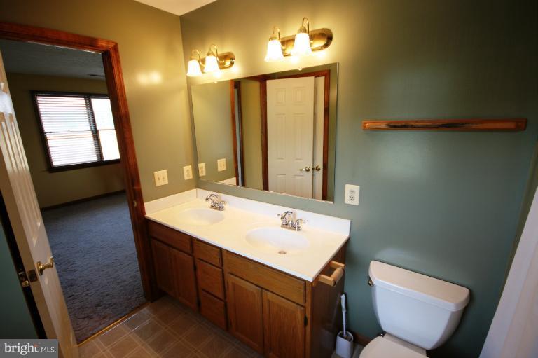 21665 Cryer Road Avenue, MD 20609 - Photo 22 of 28 Bath (Master)