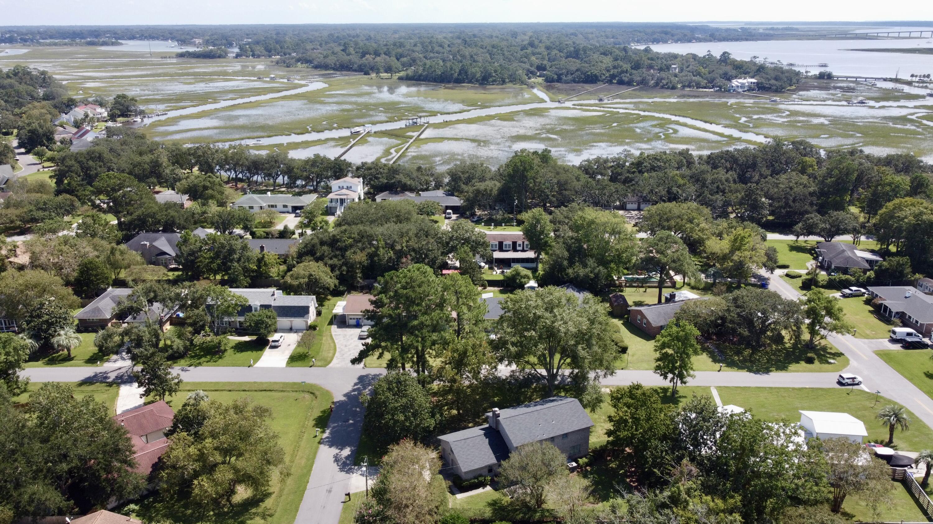 1 Lampton Road Charleston, SC 29407 - Photo 18 of 81 AABD3BAB-A39F-419C-AF75-542E27F5032E_1_2