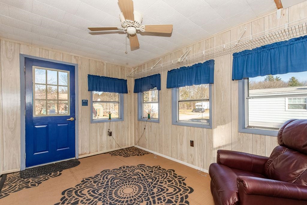 15 Country Lane Rochester, NH 03867 - Photo 3 of 14