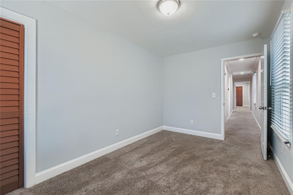 677 Ira Street Southwest Atlanta, GA 30310 - Photo 22 of 28