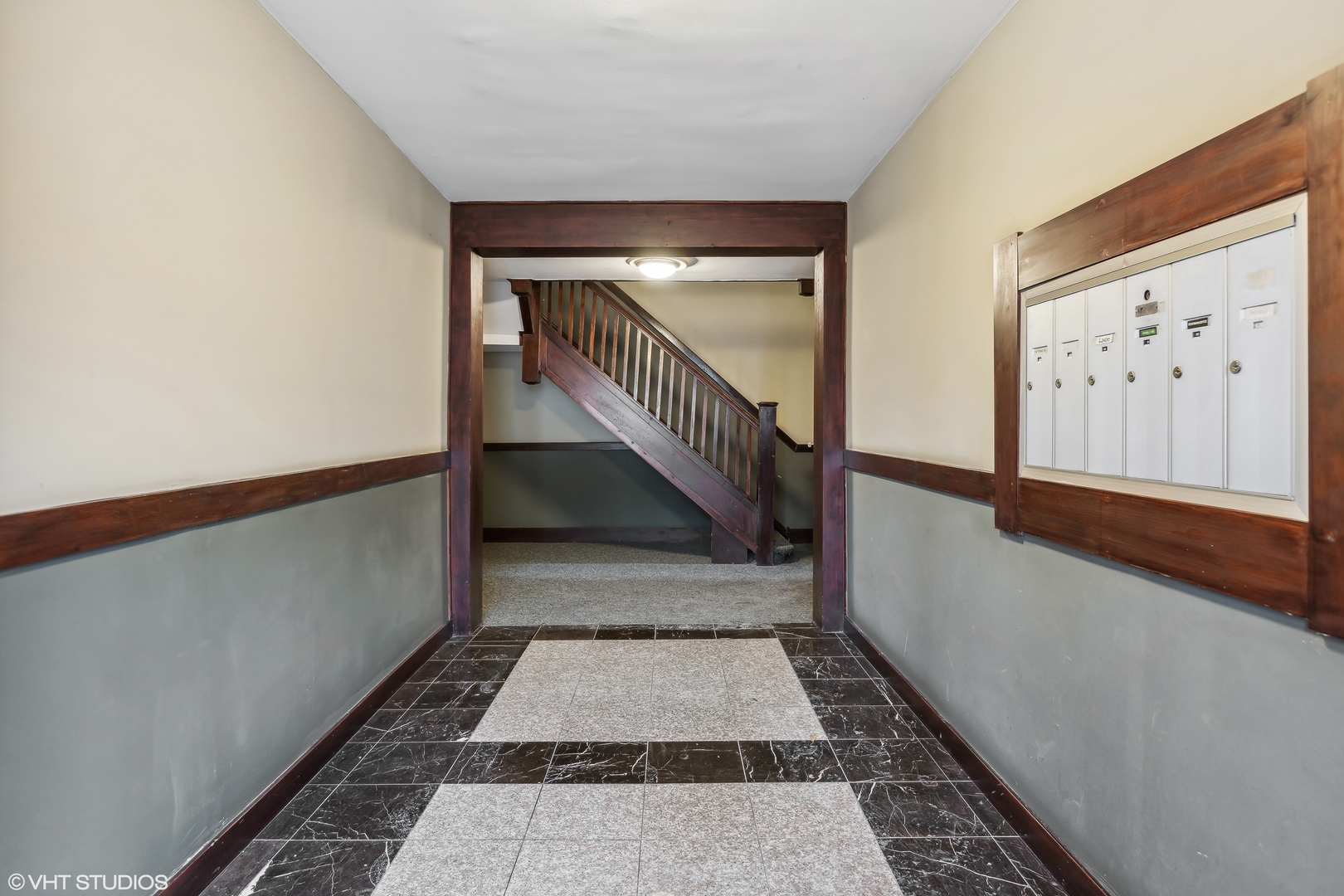 3317 West George Street, Unit 2 Chicago, IL 60618 - Photo 13 of 15 a view of entryway