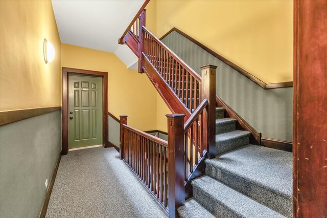 3317 West George Street, Unit 2 Chicago, IL 60618 - Photo 14 of 15 a view of entryway