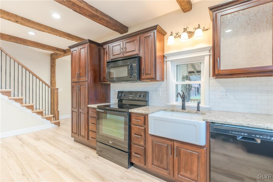 811 Lizard Creek Road Andreas, PA 18211 - Photo 10 of 44 Gallery Image 10