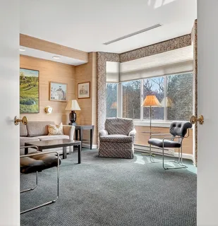 $2,200,000 | 99-60 Florence Street, Unit 3D, Newton, MA 02467