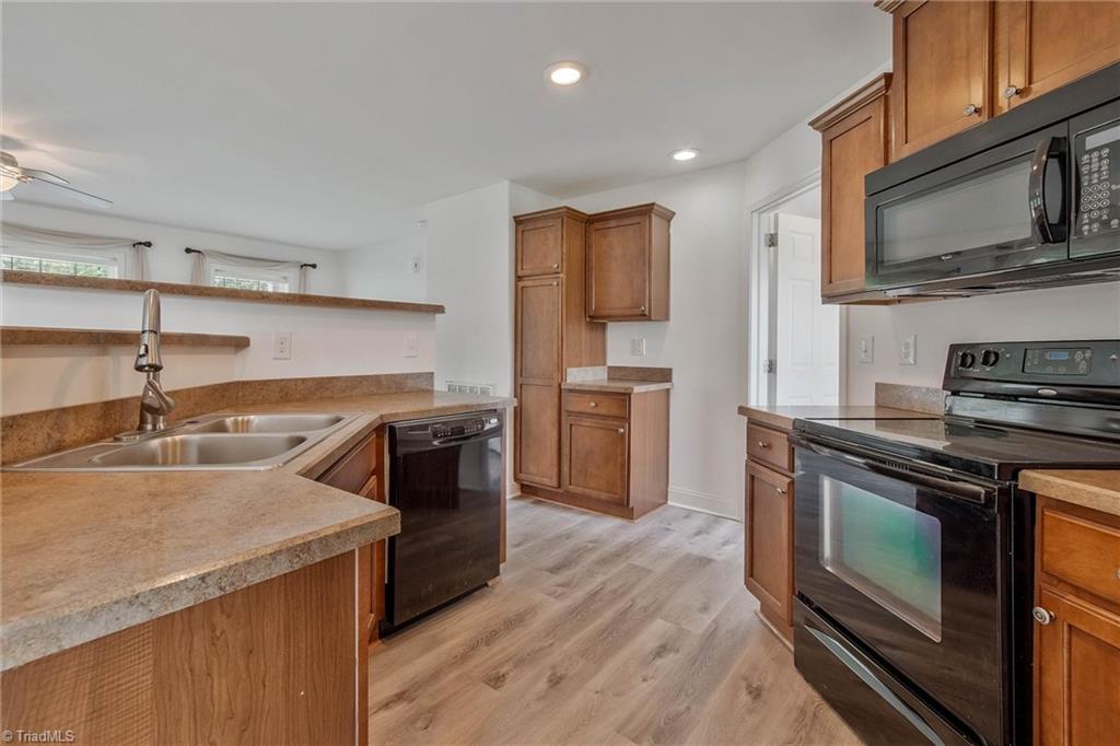 2814 Mebane Rogers Road Burlington, NC 27217 - Photo 17 of 35 Gallery Image 17