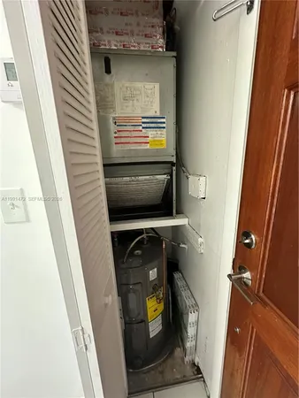 $2,300 | 10090 Northwest 80th Court, Unit 1350, Hialeah Gardens, FL 33016