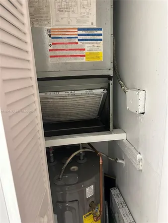 $2,300 | 10090 Northwest 80th Court, Unit 1350, Hialeah Gardens, FL 33016