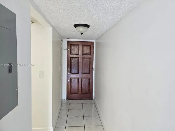 $2,300 | 10090 Northwest 80th Court, Unit 1350, Hialeah Gardens, FL 33016