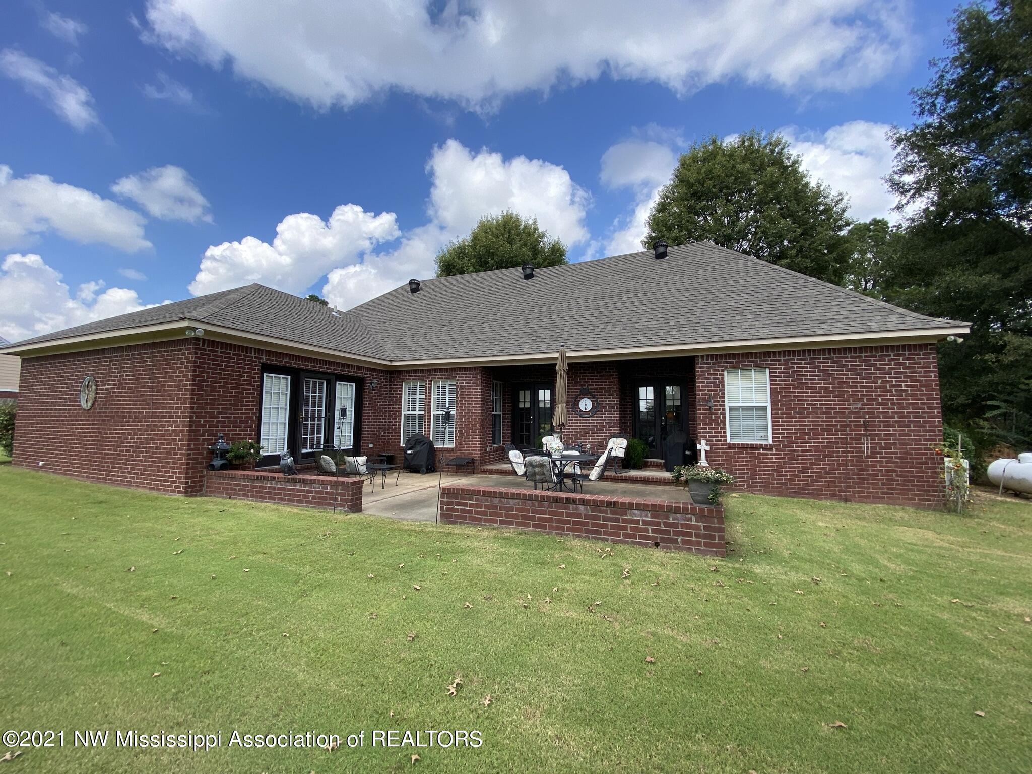 3094 Country Club Road Senatobia, MS 38668 - Photo 38 of 47 CE0AD982-F8F1-4282-B4B8-2ED8C0B79947