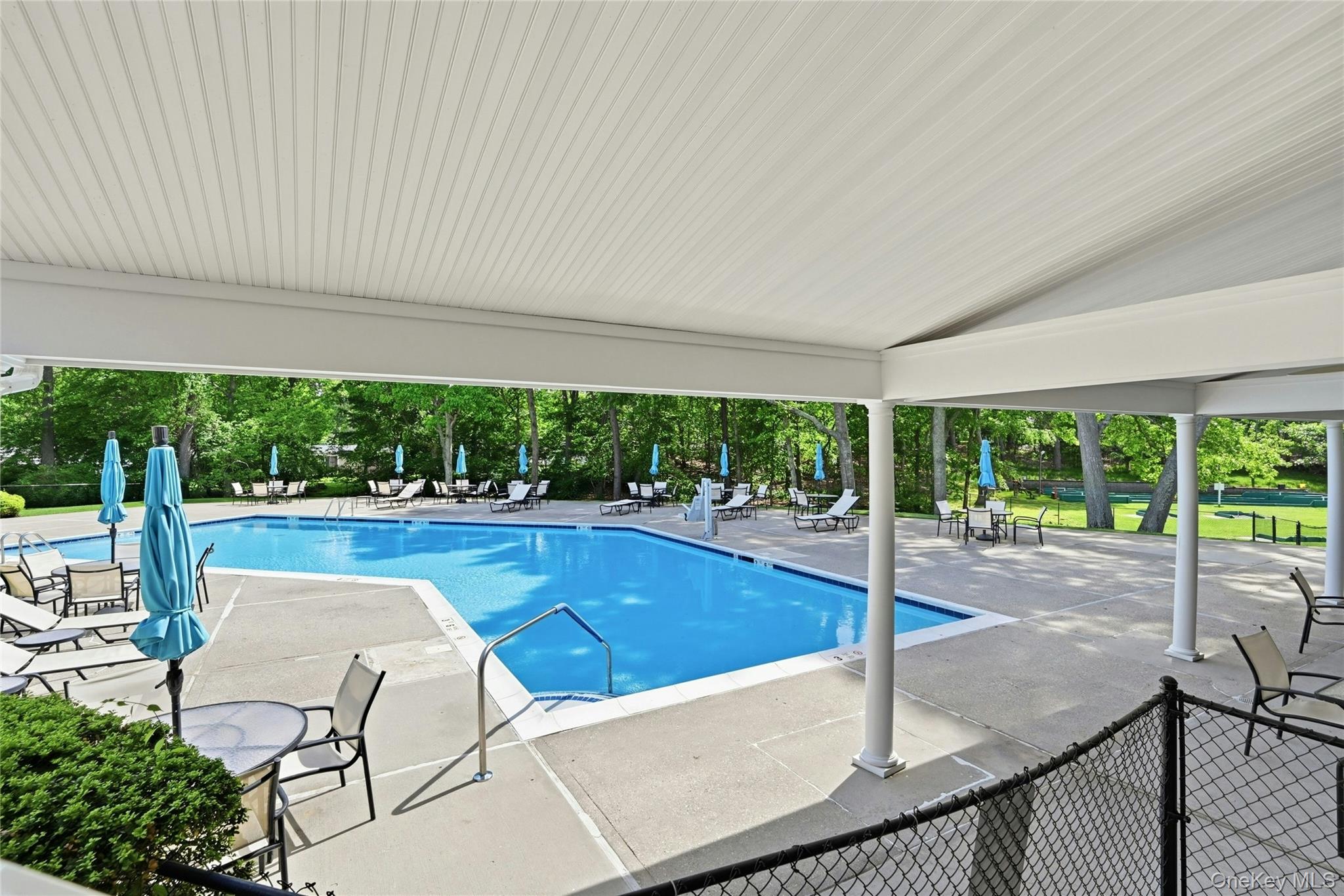 1407 Middle Road, Unit 277 Calverton, NY 11933 - Photo 32 of 32