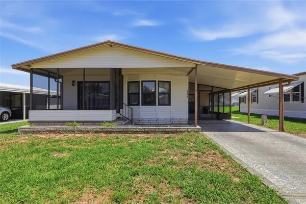$143,000 | 35919 Verano Lane, Zephyrhills, FL 33541