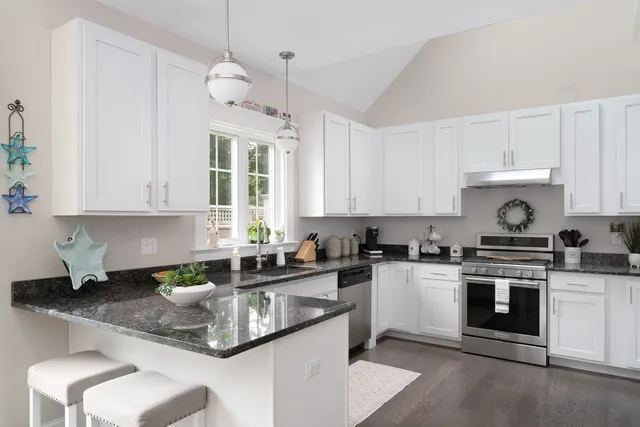 $765,000 | 675 Main Street, Unit C1, Cotuit, MA 02635