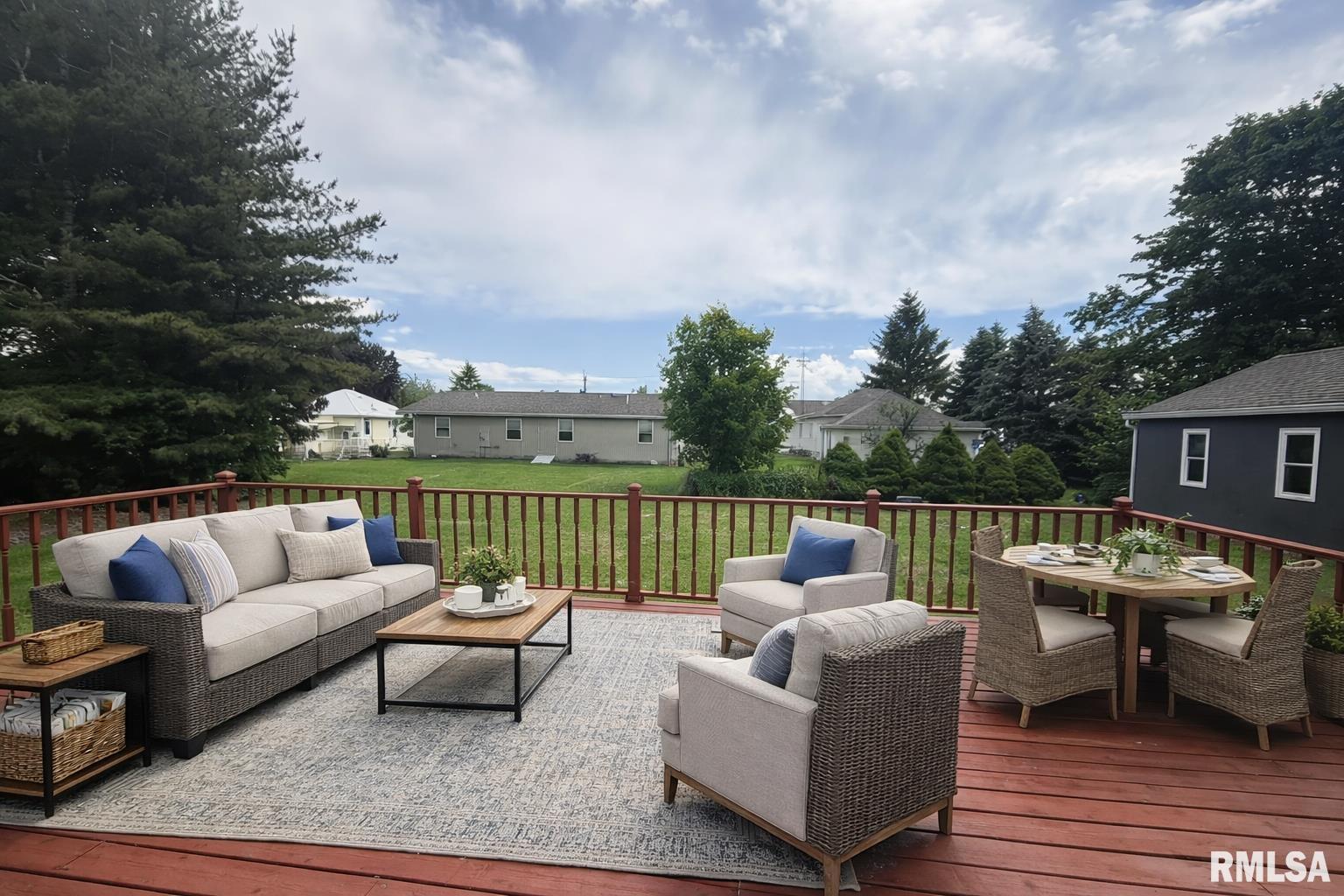 130 East Maple Street Roseville, IL 61473 - Photo 32 of 41