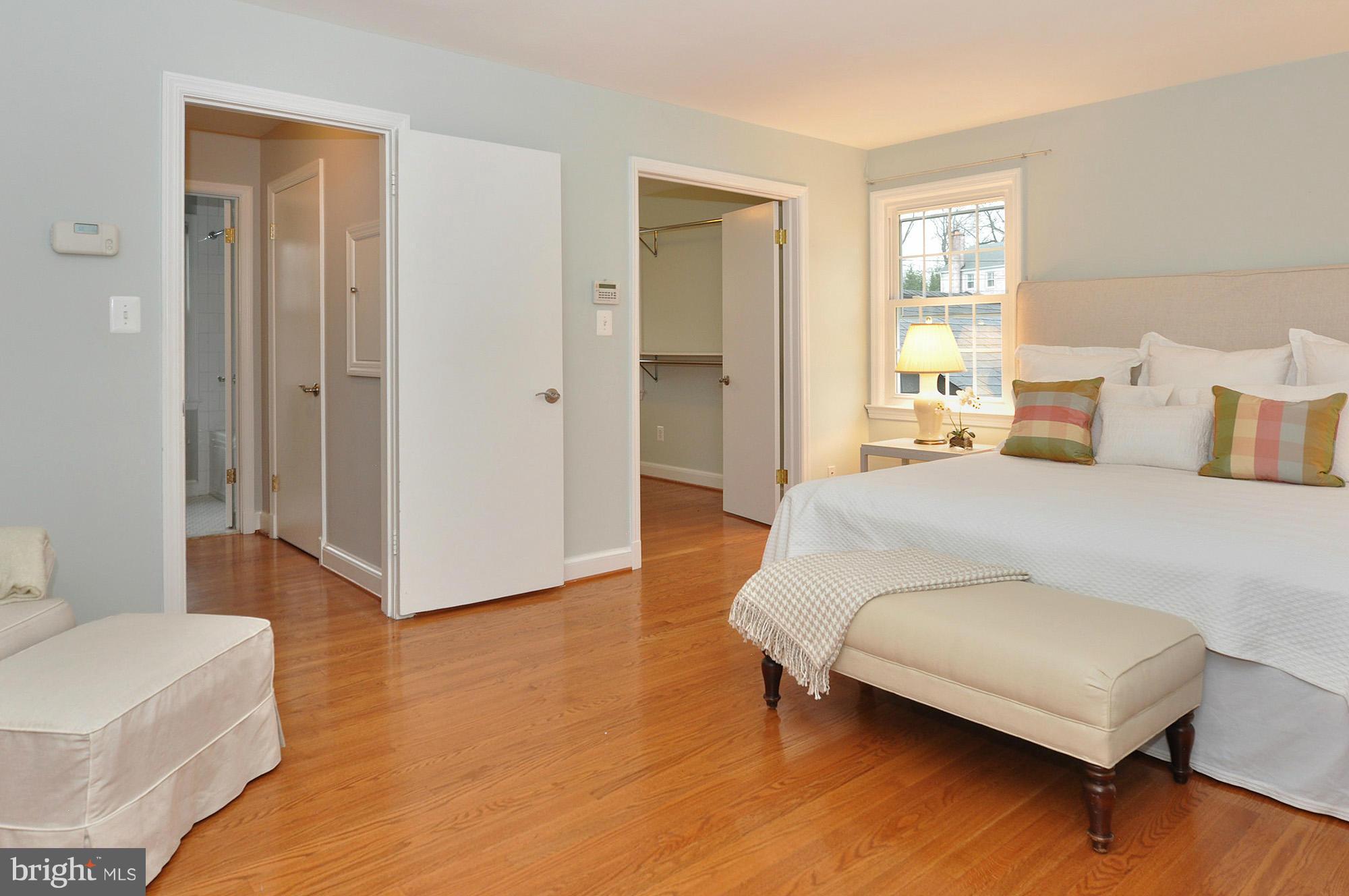 8046 Glendale Road Chevy Chase, MD 20815 - Photo 17 of 30 Bedroom (Master)