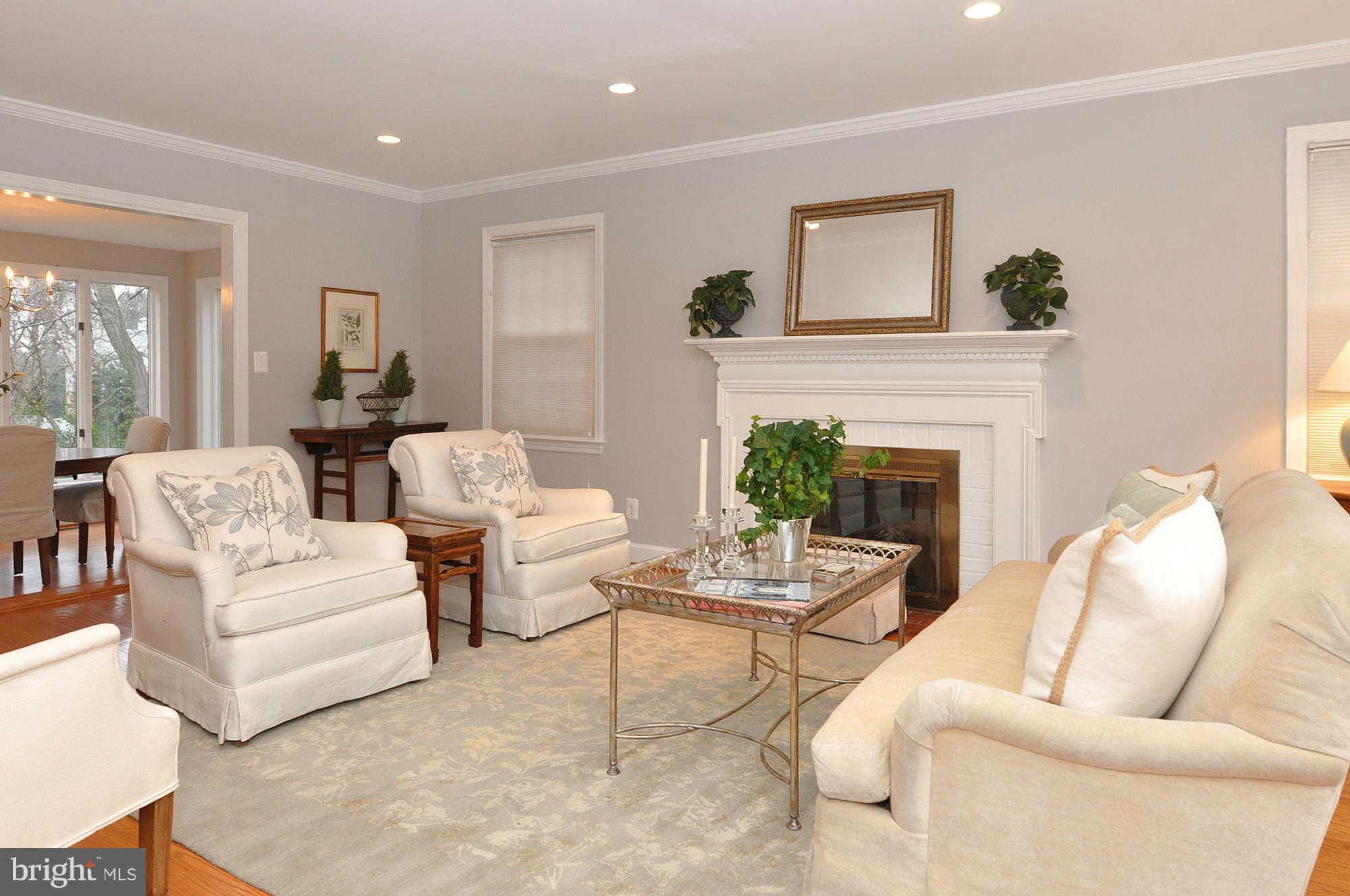 8046 Glendale Road Chevy Chase, MD 20815 - Photo 3 of 30 Living Room w/ gas fireplace