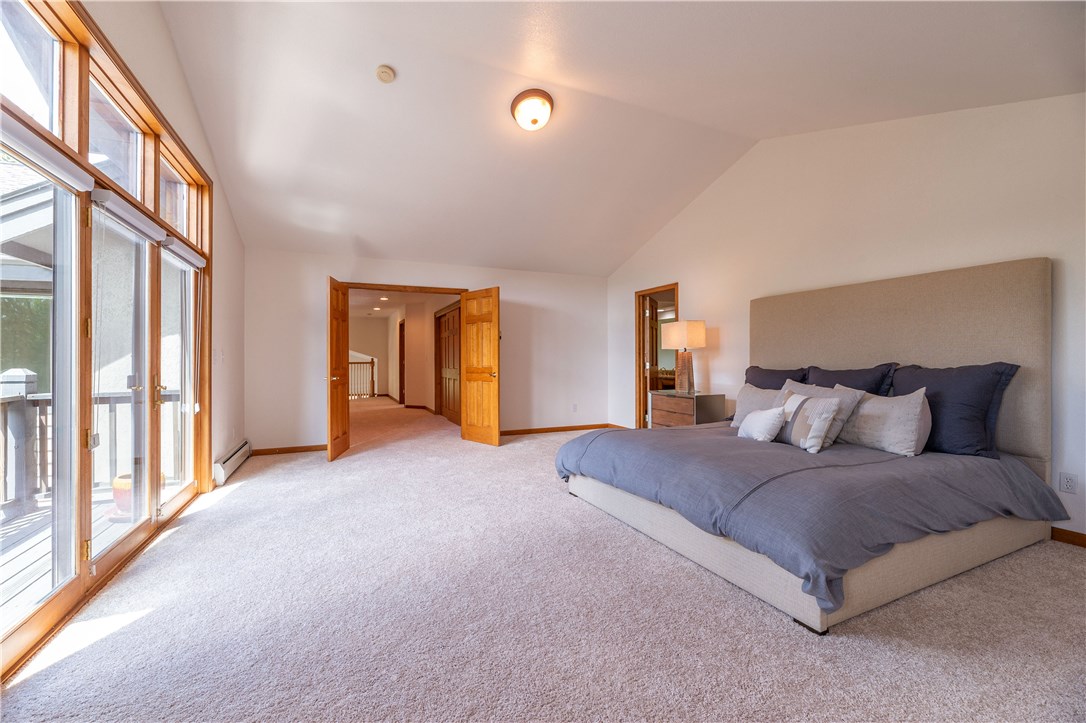 1717 Red Hawk Road Silverthorne, CO 80498 - Photo 18 of 35 Gallery Image 18