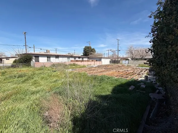$199,900 | 45356 10th Street West, Lancaster, CA 93534