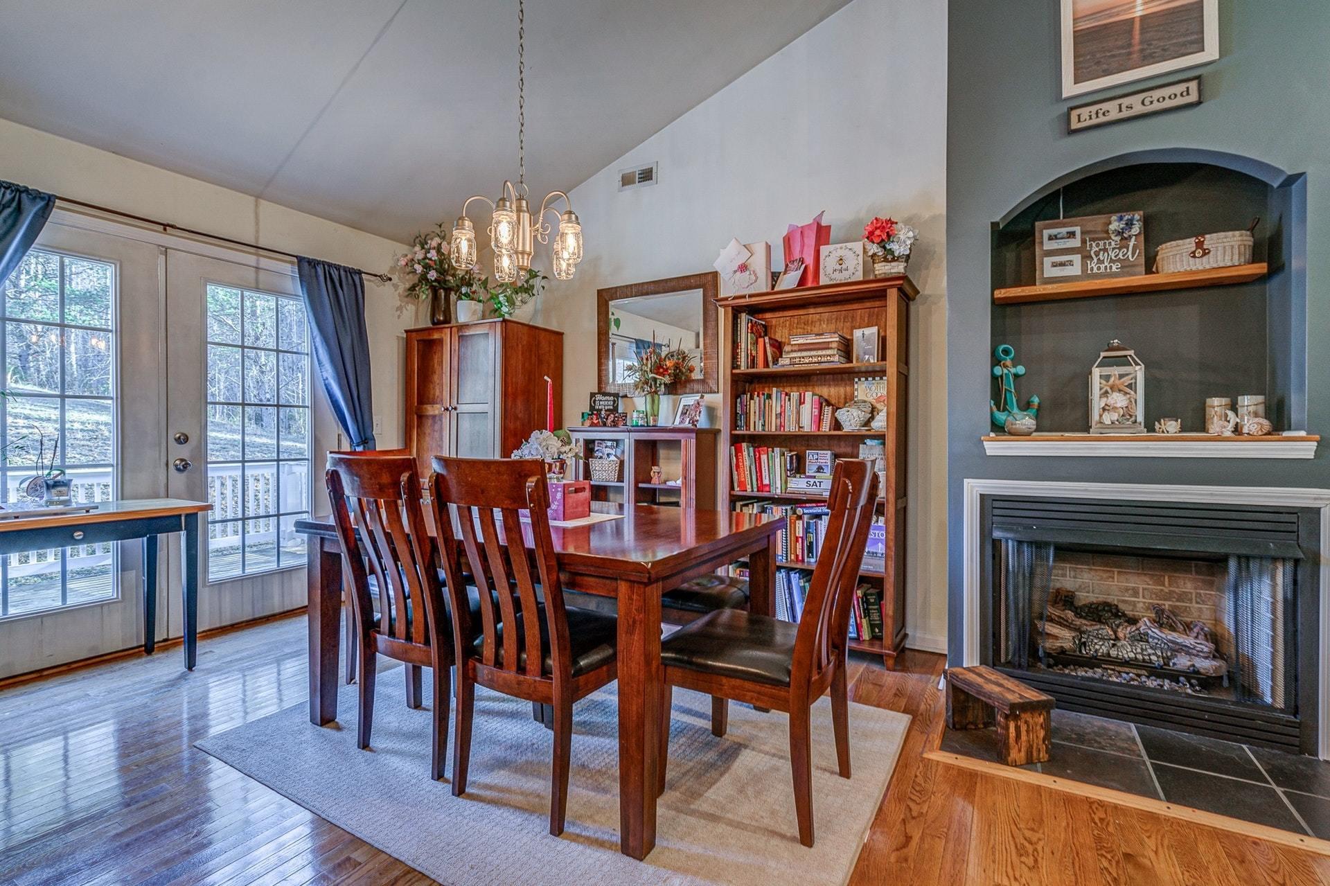 6597 Back Creek Road Boones Mill, VA 24065 - Photo 11 of 27 Dining area & gas log fireplace