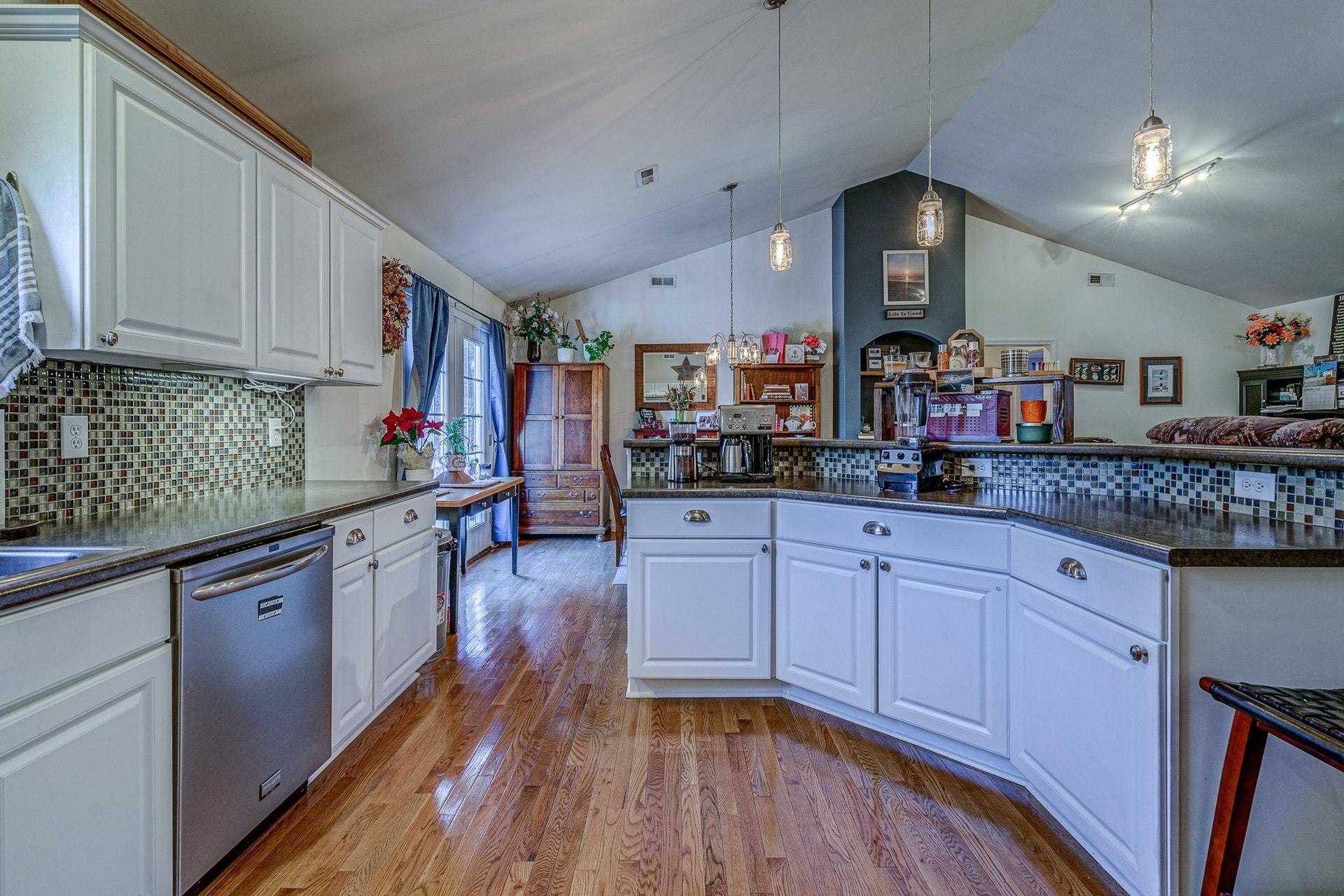 6597 Back Creek Road Boones Mill, VA 24065 - Photo 14 of 27 Loads of counter space