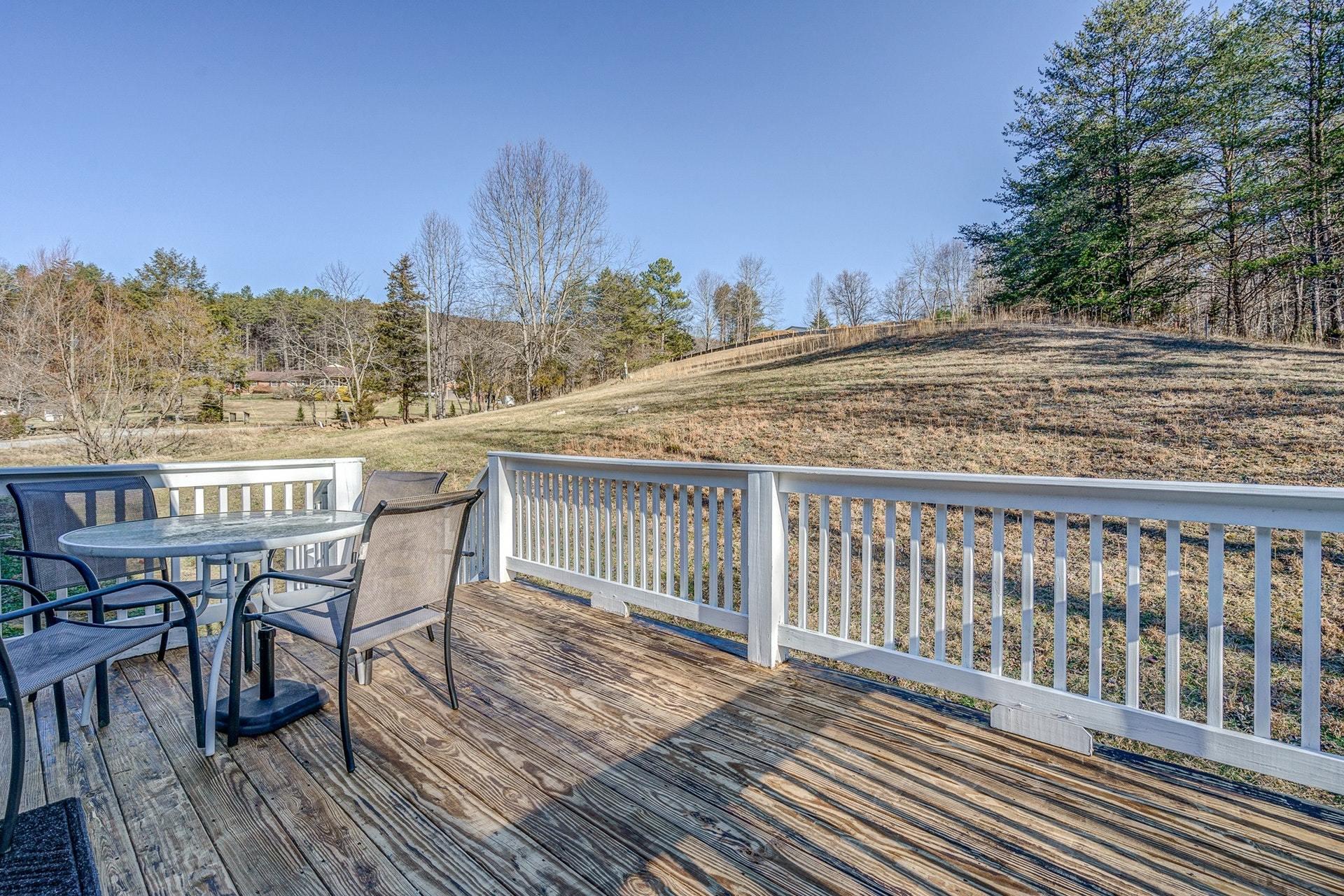 6597 Back Creek Road Boones Mill, VA 24065 - Photo 25 of 27 Rear deck