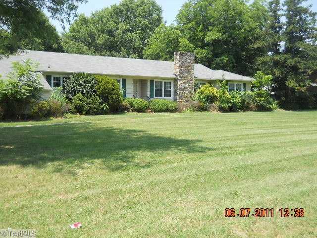 7176 Broad Street Rural Hall, NC 27045 - Photo 1 of 1 Exterior Front.