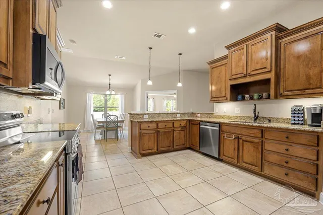 $449,999 | 6096 Winchester Circle, Milton, FL 32570
