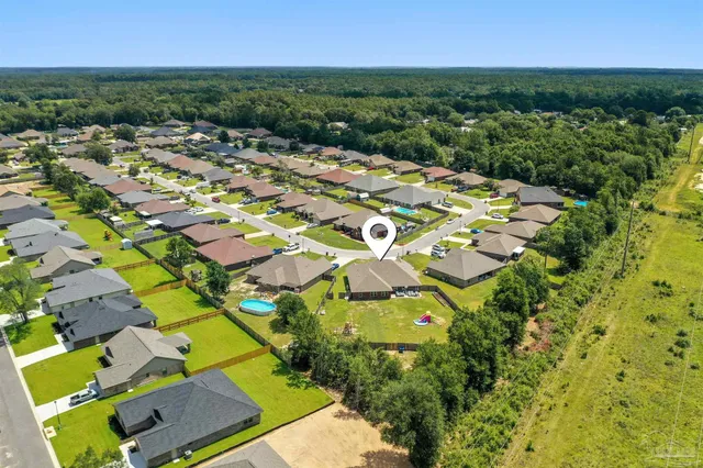 $449,999 | 6096 Winchester Circle, Milton, FL 32570