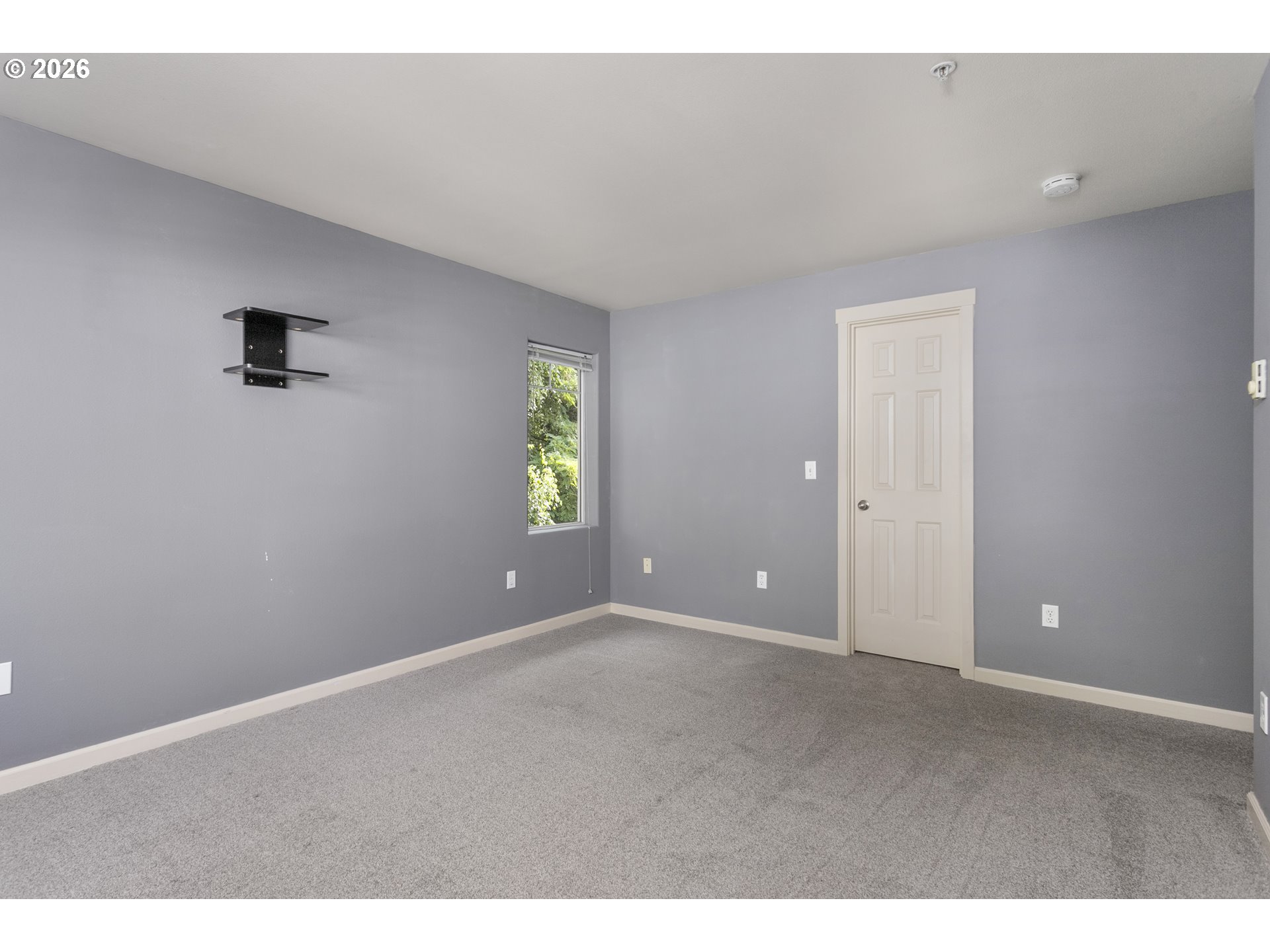 13682 Southwest Hall Boulevard, Unit 3 Portland, OR 97223 - Photo 18 of 29