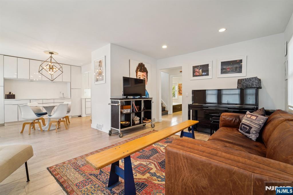 120 Gordon Avenue Tenafly, NJ 07670 - Photo 7 of 46